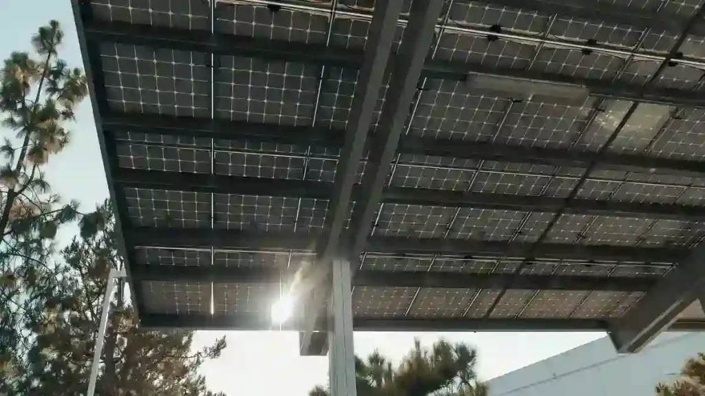 Sistema solar inteligente contribui para economia e gestão moderna