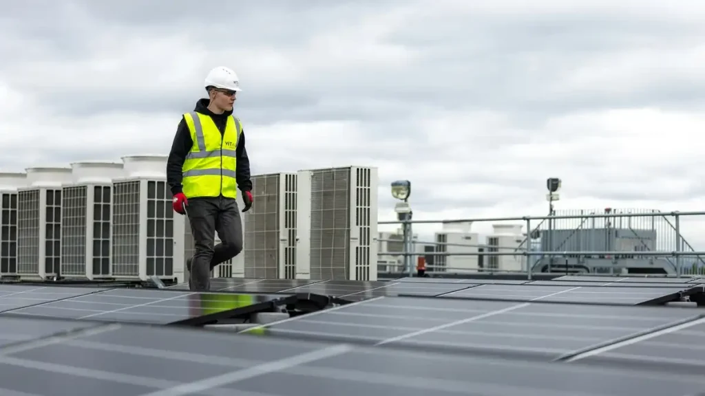 Energia fotovoltaica industrial transforma o futuro da energia renovável