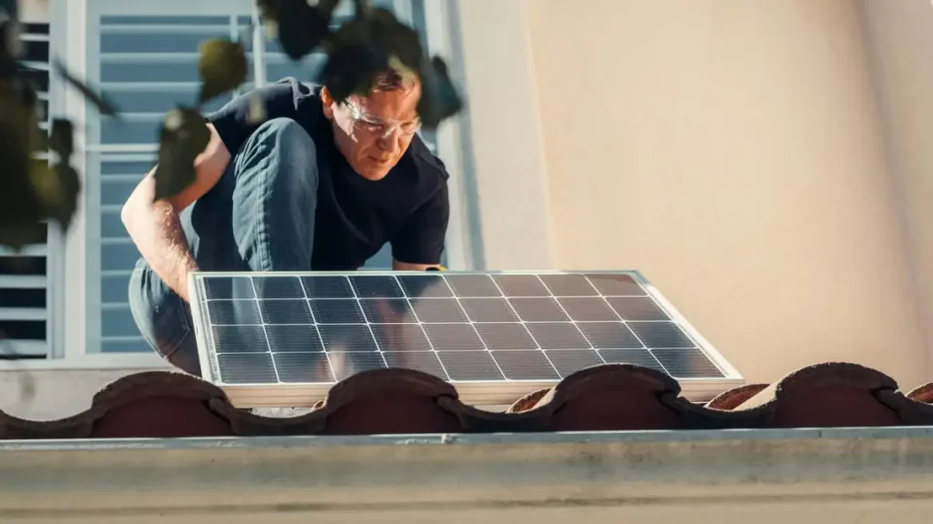 Usinas solares empresariais fortalecem redes de energia descentralizadas