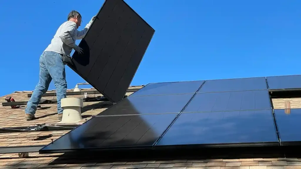 Energia fotovoltaica para empresas cresce e gera empregos qualificados