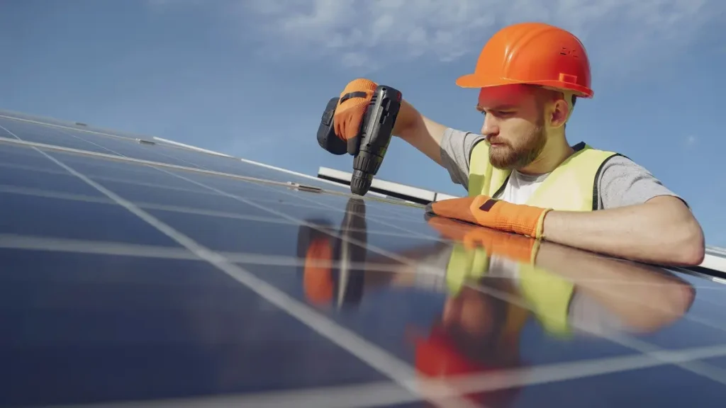 Sistema solar inteligente aprimora eficiência e controle de consumo
